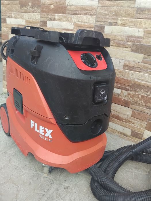 Flex vcl 33 ac Прахосмукачка със Контакт/Тупалка Сухо Мокро Строителство