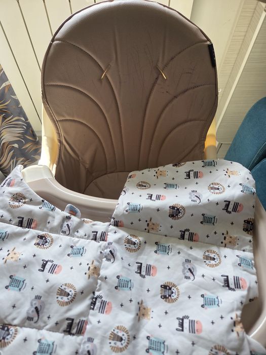 Scaun masă bebe 2 în 1 Juju Eat&Smile +2 huse