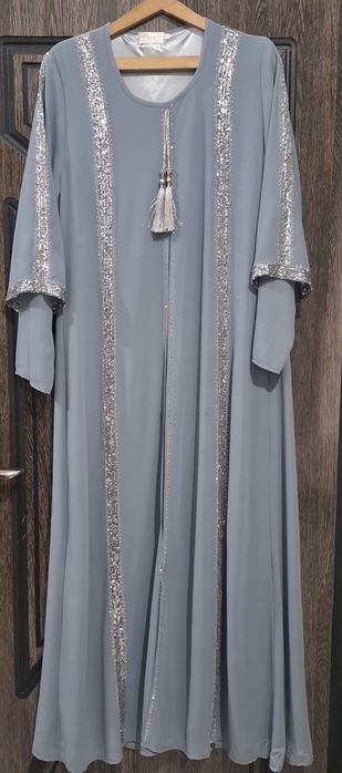 Женское платье в отличном состоянииПродаю женское платье
Состояние отл