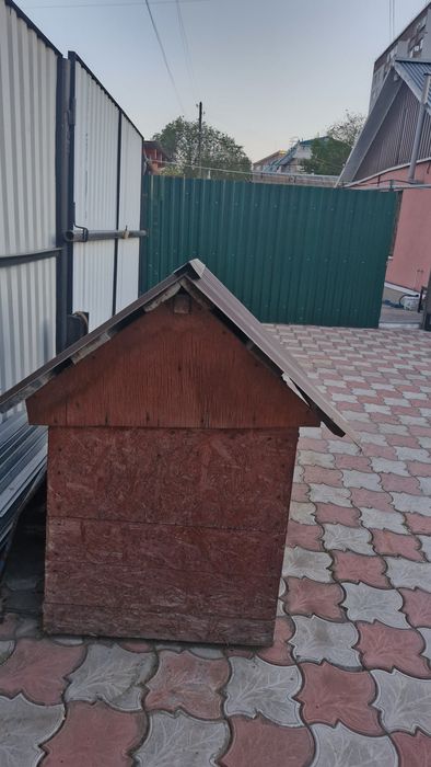 Продам будку для собаки
