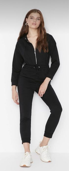 Спортен гащеризон Trendyol