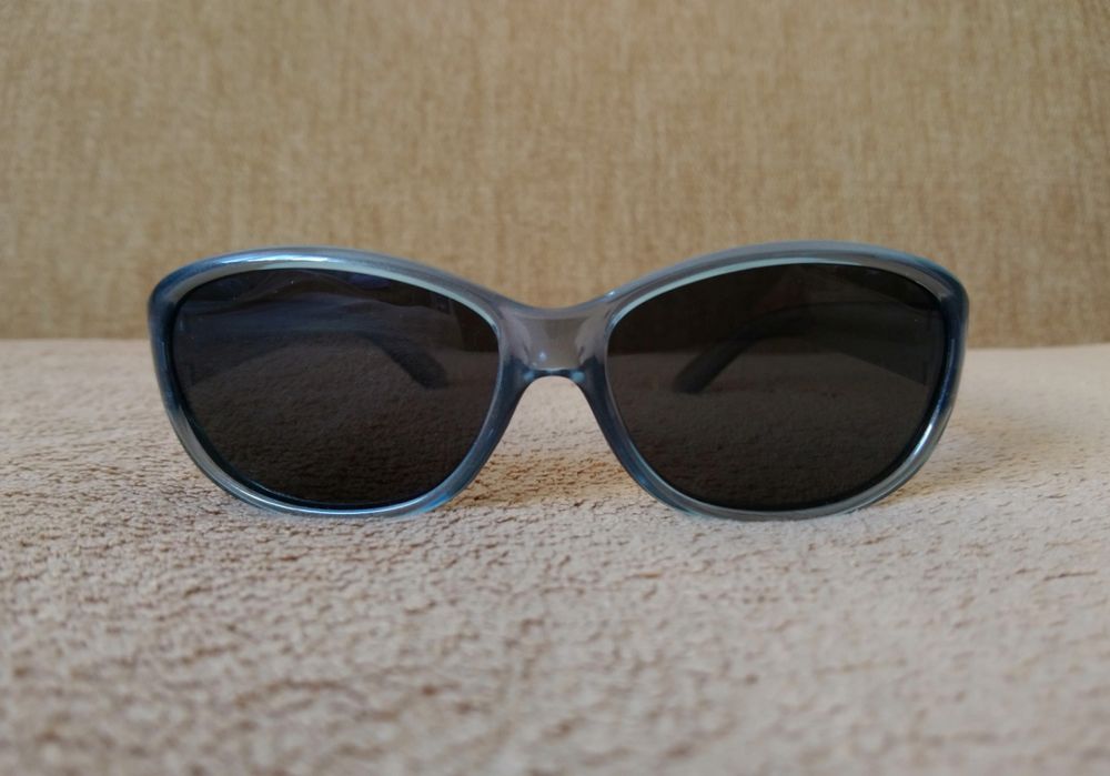 Polaroid детские солнцезащитные очки. Оригинальные.