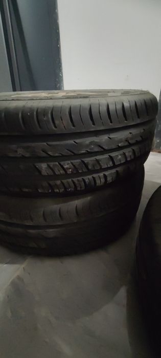 Продам диски с летней резиной.