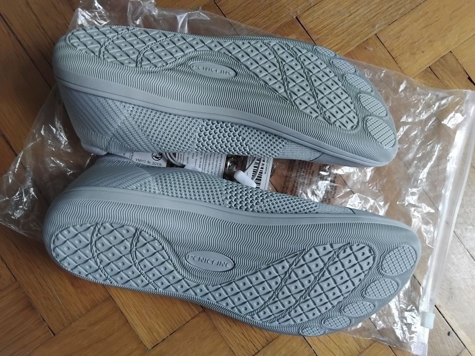 Боси текстилни обувки, размер 37,5