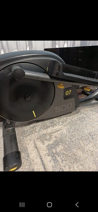 Aparat  eliptic pentru cardio
