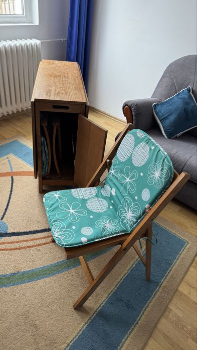 Masa pliabila cu scaune