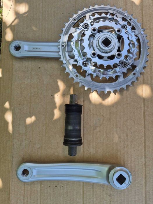 Angrenaj pedalier Shimano FC-M440, ax BB-LR-27, FC-M20, ax BB-UN-26