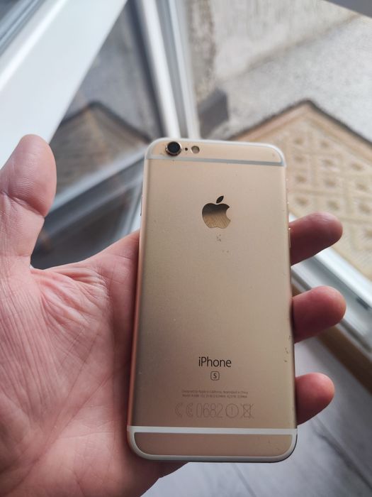 Продавам iPhone 6S
