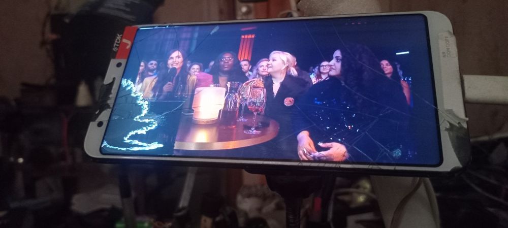 Mi A2 , экран под замену