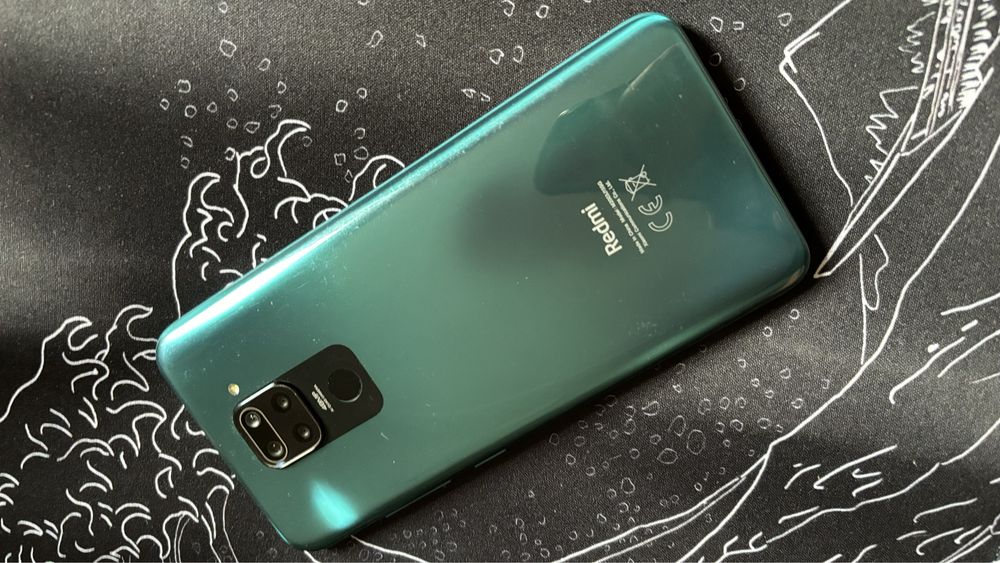 Смартфон/телефон Xiaomi redmi note 9 4/128