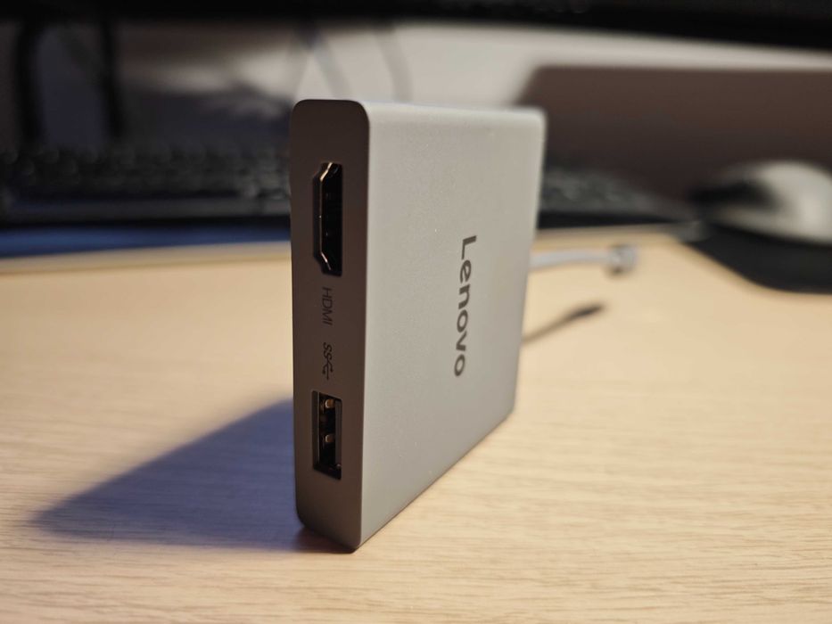 Lenovo USB-C 4 in 1 hub Gen2, 2xUSB-A, 1xHDMI, 3.5mm jack