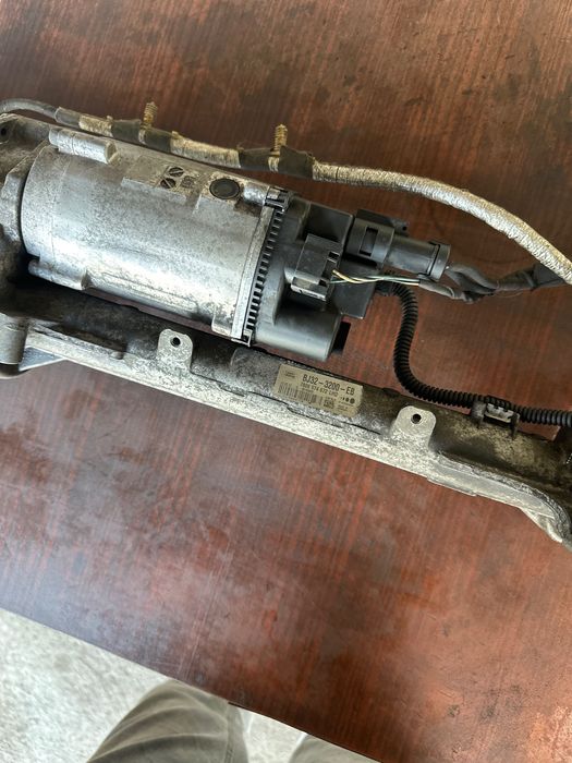 Рейка lande rover range rover evoque  рендж ровър евок L538