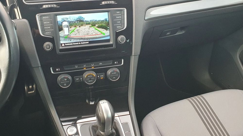 Volkswagen Golf 2016 benzină, 9.500 € — imagine 5