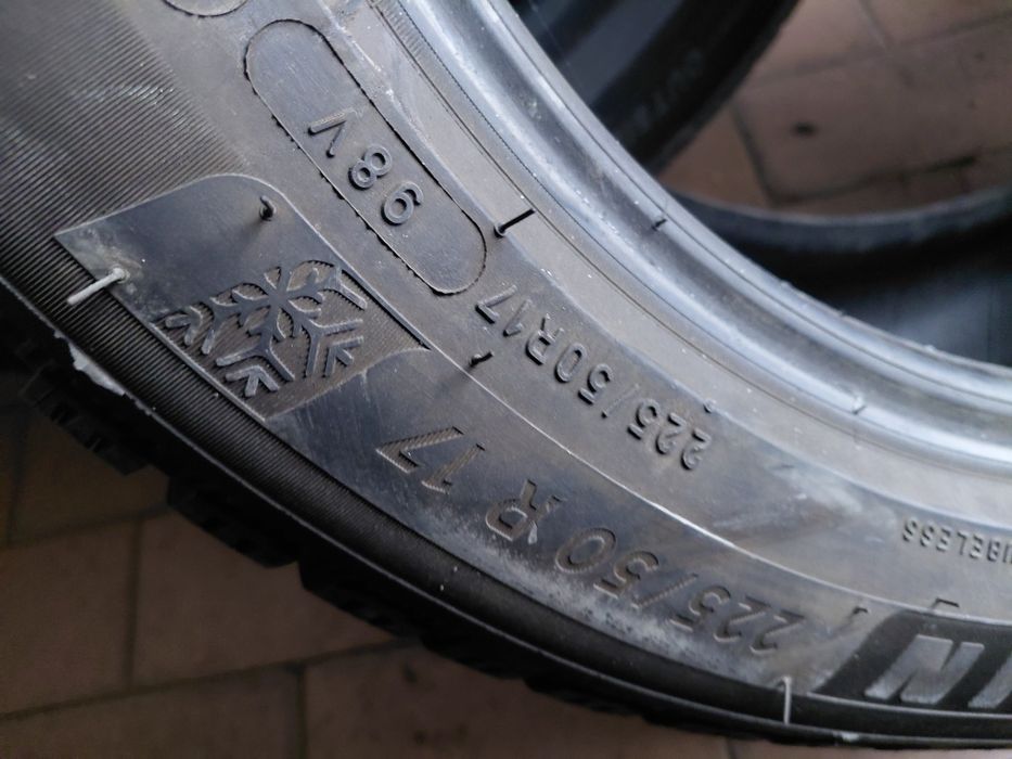 225/50/17"Michelin 1бр.гума