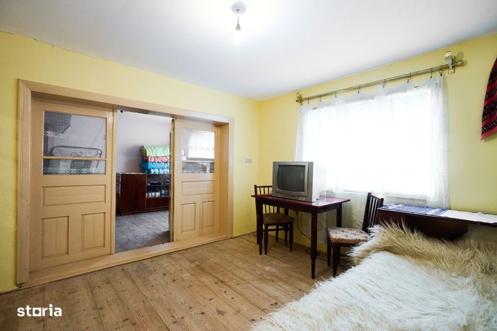 Casa  la munte cu teren generos in Com. Nucsoara, loc. Slatina jud. A