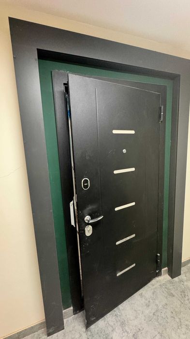 Продам 4-х комн квартиру