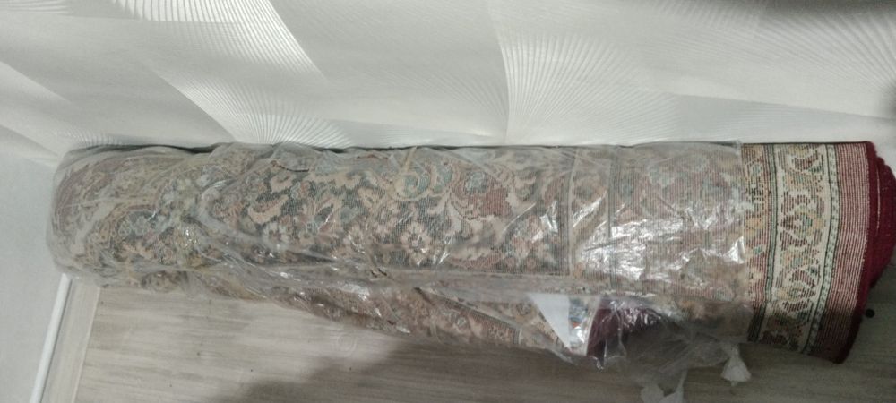 Продам большой ковер ULUSTER