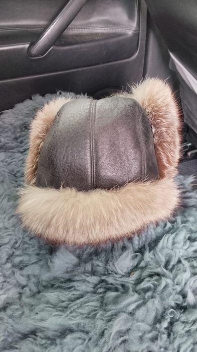 Продам шапки мужские