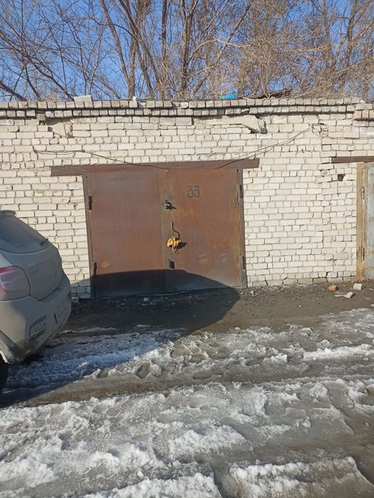 Продам гараж 42 м2