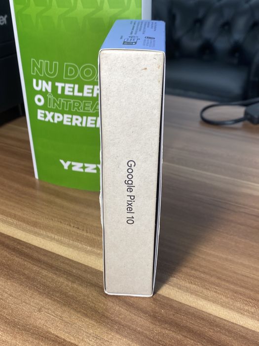 Google Pixel 10 • 128 GB • Indigo