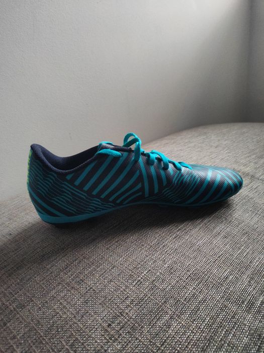 Футболни бутонки Adidas Predator