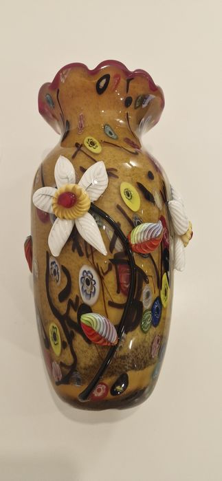 Vaza din sticla de Murano