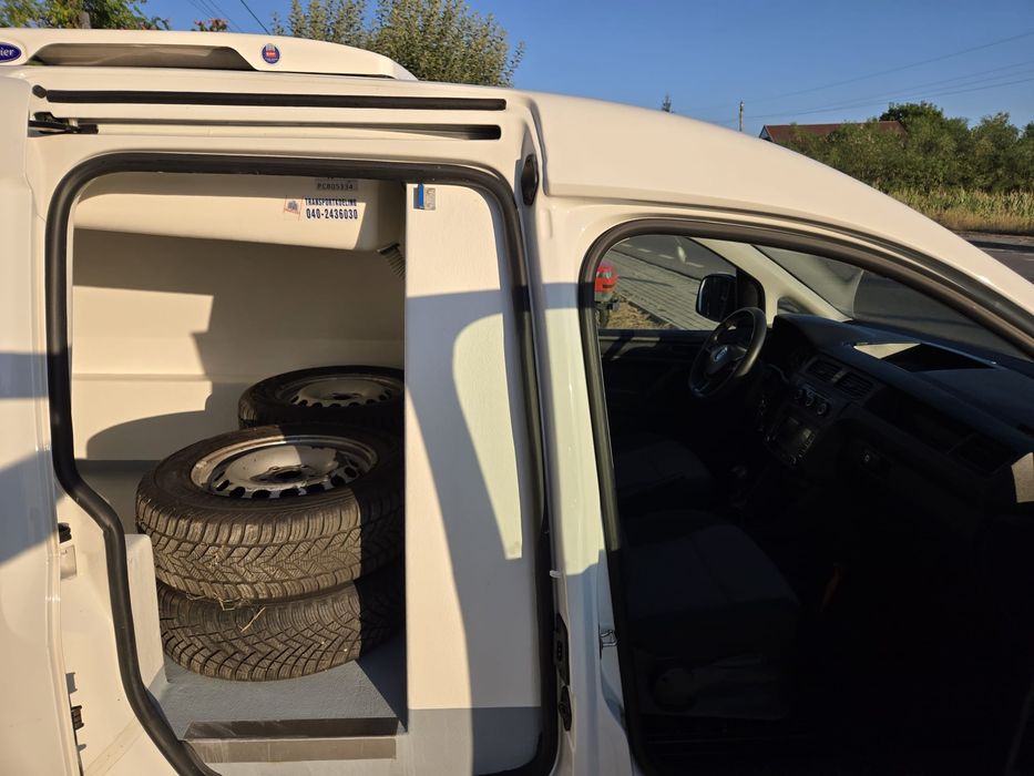 Vw  Caddy an 2018 frigorific  frig priza 220  v