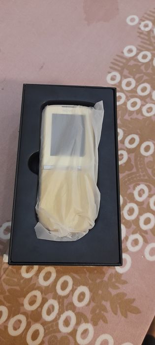 NOVEY  N880 holati yangi