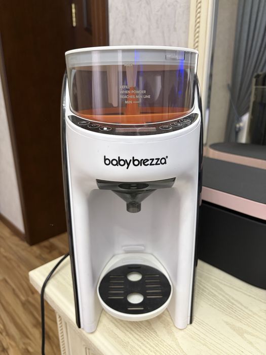 BabyBrezza аппарат для приготовления смеси