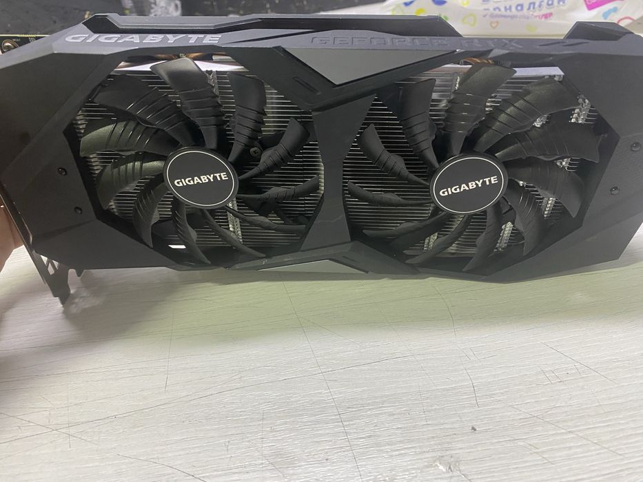 Видеокарта RTX 2060 Super GIGABYTE