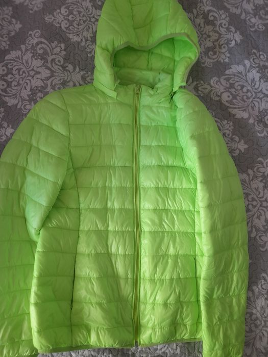 Geaca dama mar M verde fosforescent