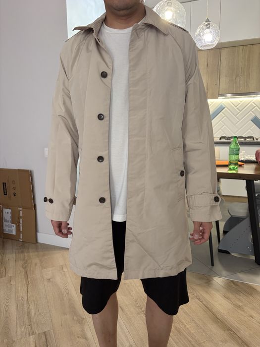 Плащ в отличном состоянии