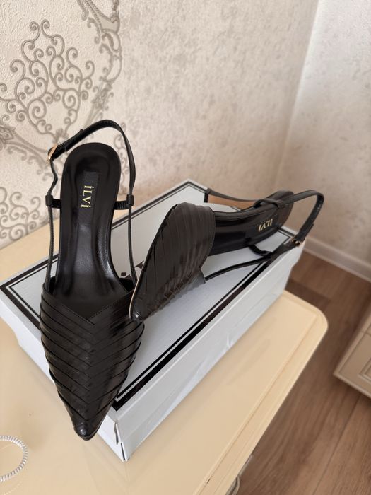 Продам новые туфли