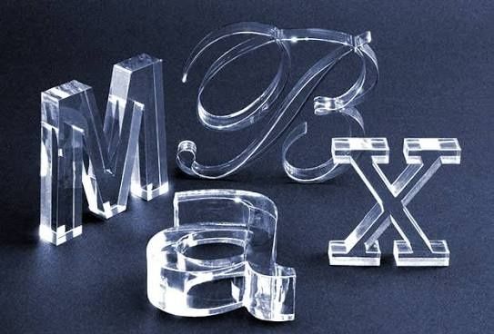 Лазерная резка пластика и акрила для производств и бизнеса