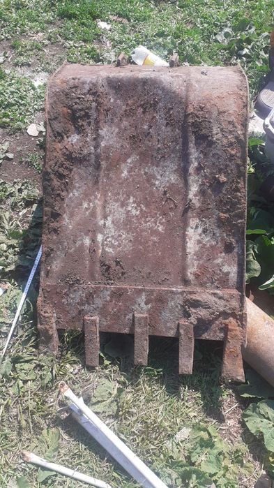 Продам ковш. Продам ковш.