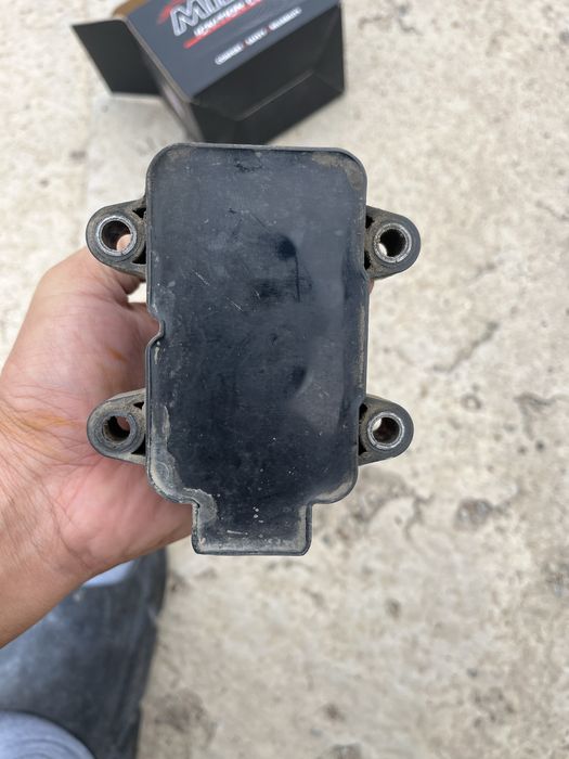 Продам катушку на Рено Логан