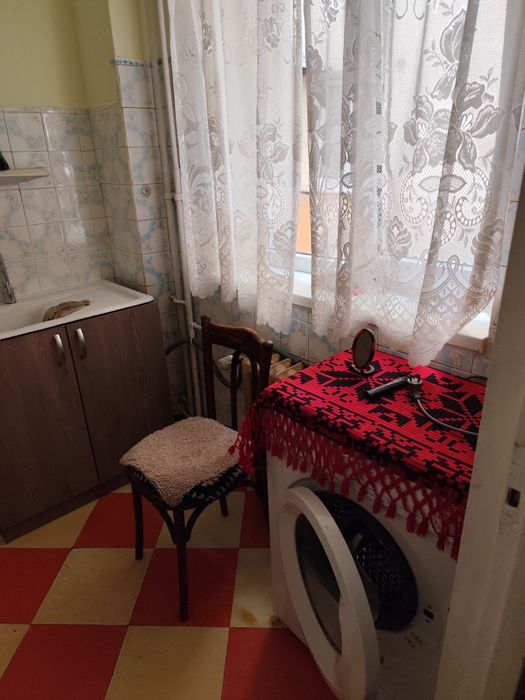 Închiriez apartament 2 camere în Cluj Napoca , în cartierul Mănăștur.