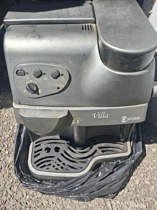 Vând aparat de cafea villa