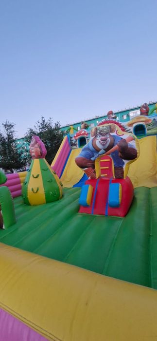 Надувной батут для парков