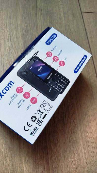 Telefon mobil maxcom MM248