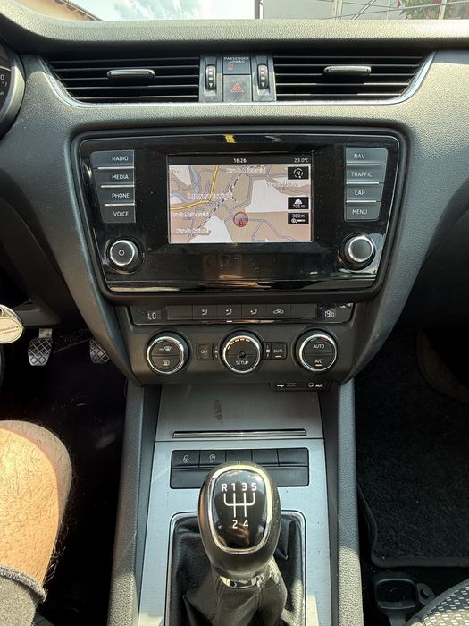 SKODA Octavia 2014 — imagine 4