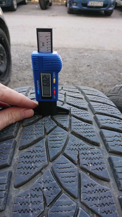4бр. зимни гуми 235 55 18 Goodyear Ultra Grip GEN-1