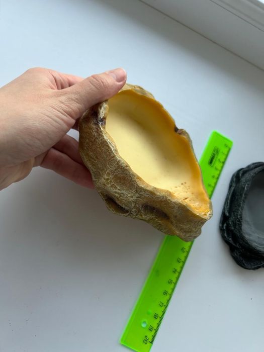 Поилка для рептили