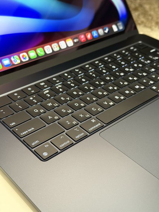 Срочно ! Macbook Air 15 M2 2025 liquid Retina