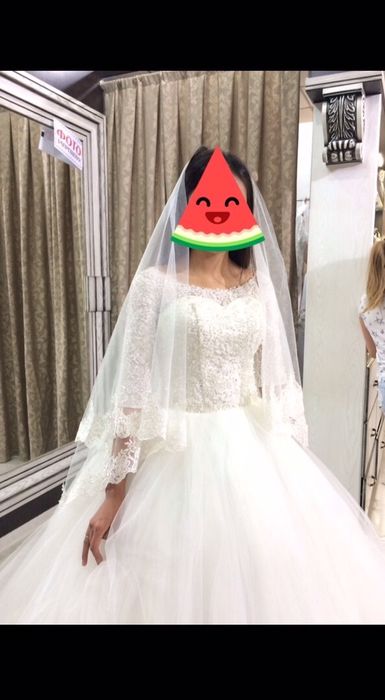 Свадебное платье