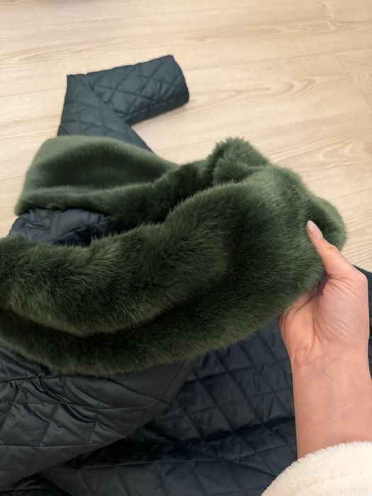 Geaca Urma , recomand xs , verde inchis
