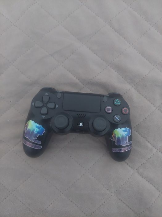 Controler ps4 ..