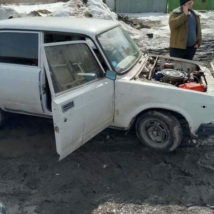 Продам ваз 2107.