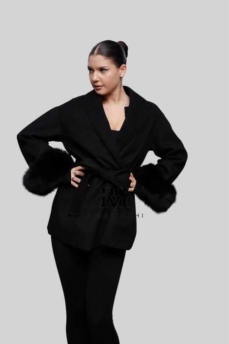 Palton Negru Casmir cu blana Naturala