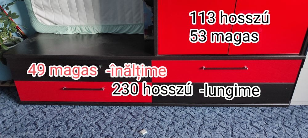 Dulap living roșu -negru
